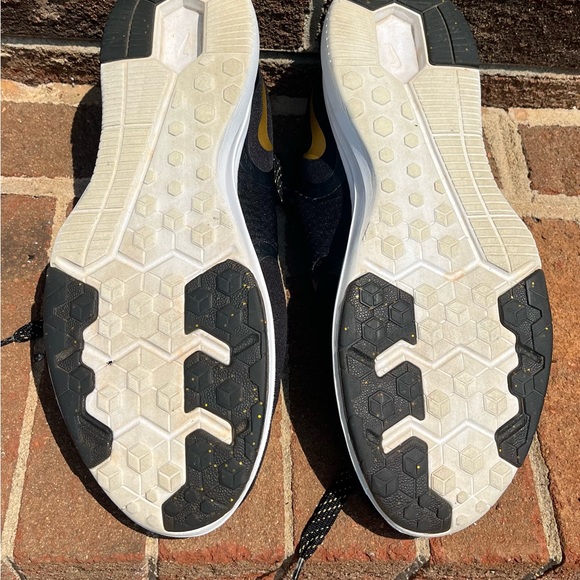 Nike Trainers - Picture 3 of 3